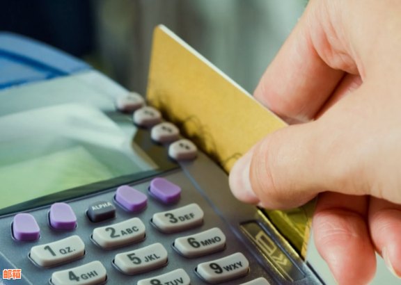每月还款100元信用卡是否会导致法律问题？了解信用还款的完整指南和建议