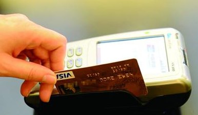 信用卡被盗刷：逾期还款困境如何？我的信用问题谁来解决？
