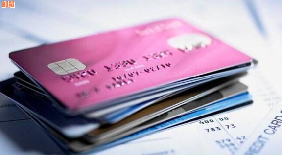 信用卡在婚姻生活中的角色：如何避免成为婚姻后的负担？