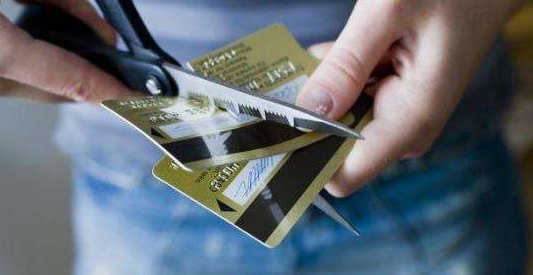 如何在还清信用卡欠款后安全注销，避免逾期和信用受损