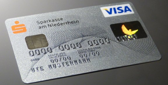 使用信用卡还款房贷的全攻略：如何操作、注意事项以及优缺点分析