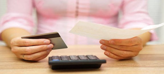 哪里找信用卡代还？如何找到安全可靠的信用卡代还服务？手续费多少？